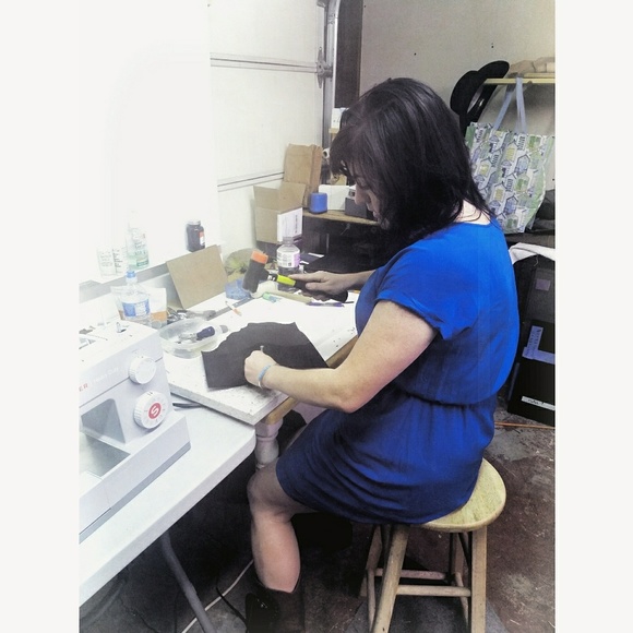 Meet your Posher, Nicole - Picture 1 of 1